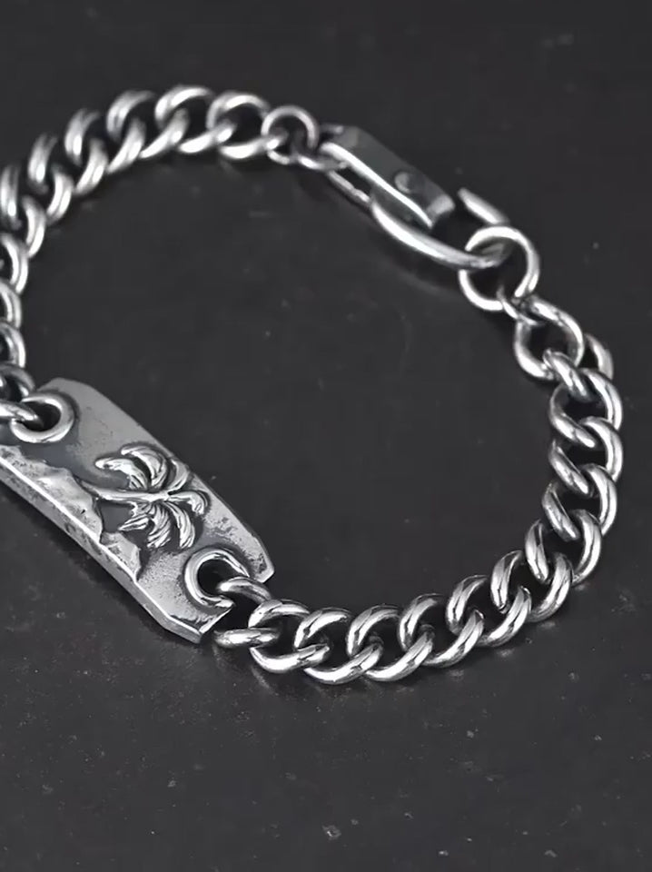 768029576351 biker bracelet product video