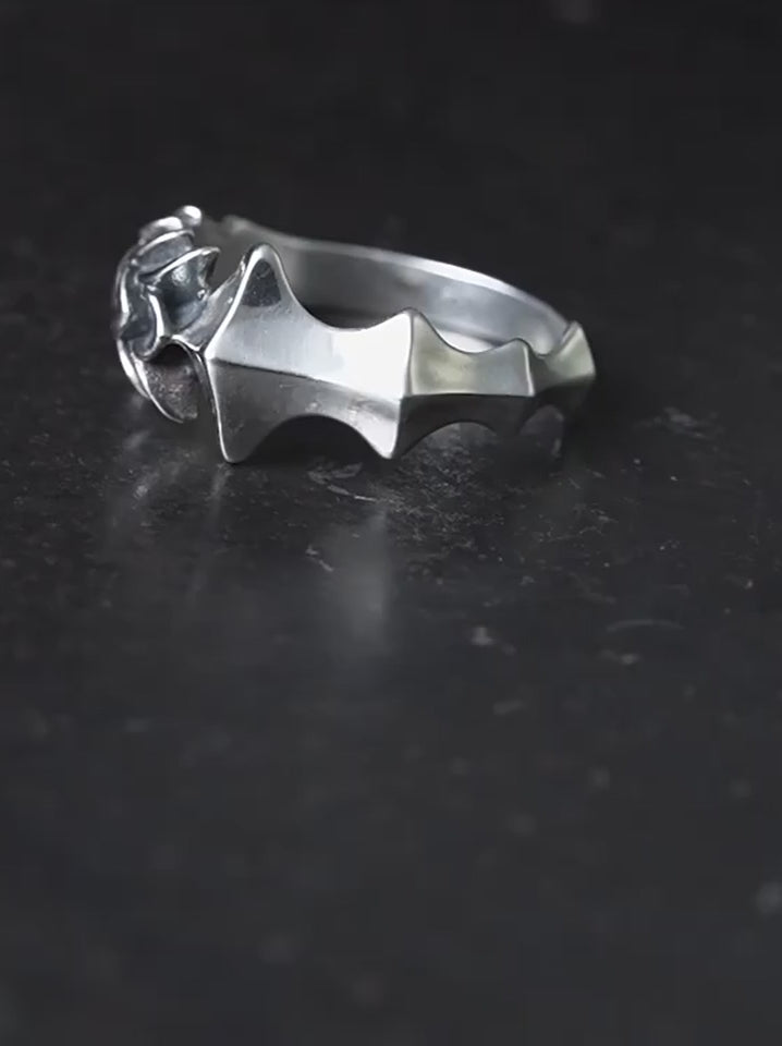 Dragon Spine 925 Sterling Silver Adjustable Open Ring product video