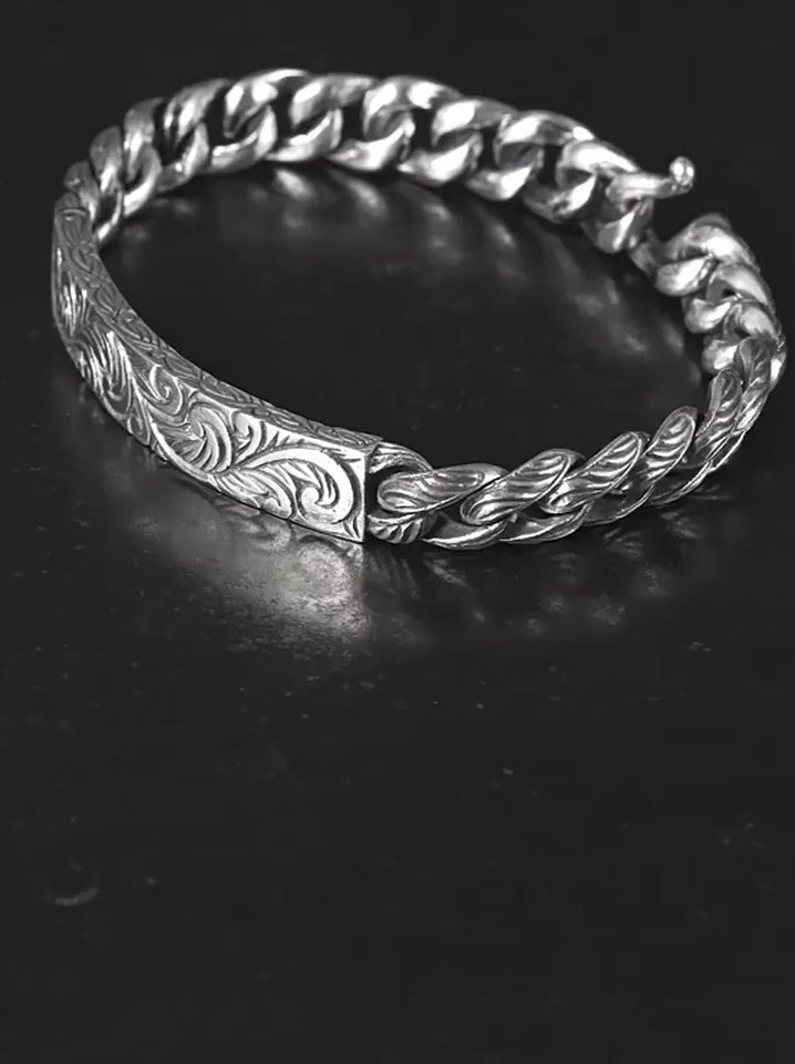 Arabesque ID Plate 925 Silver Biker Bracelet product video