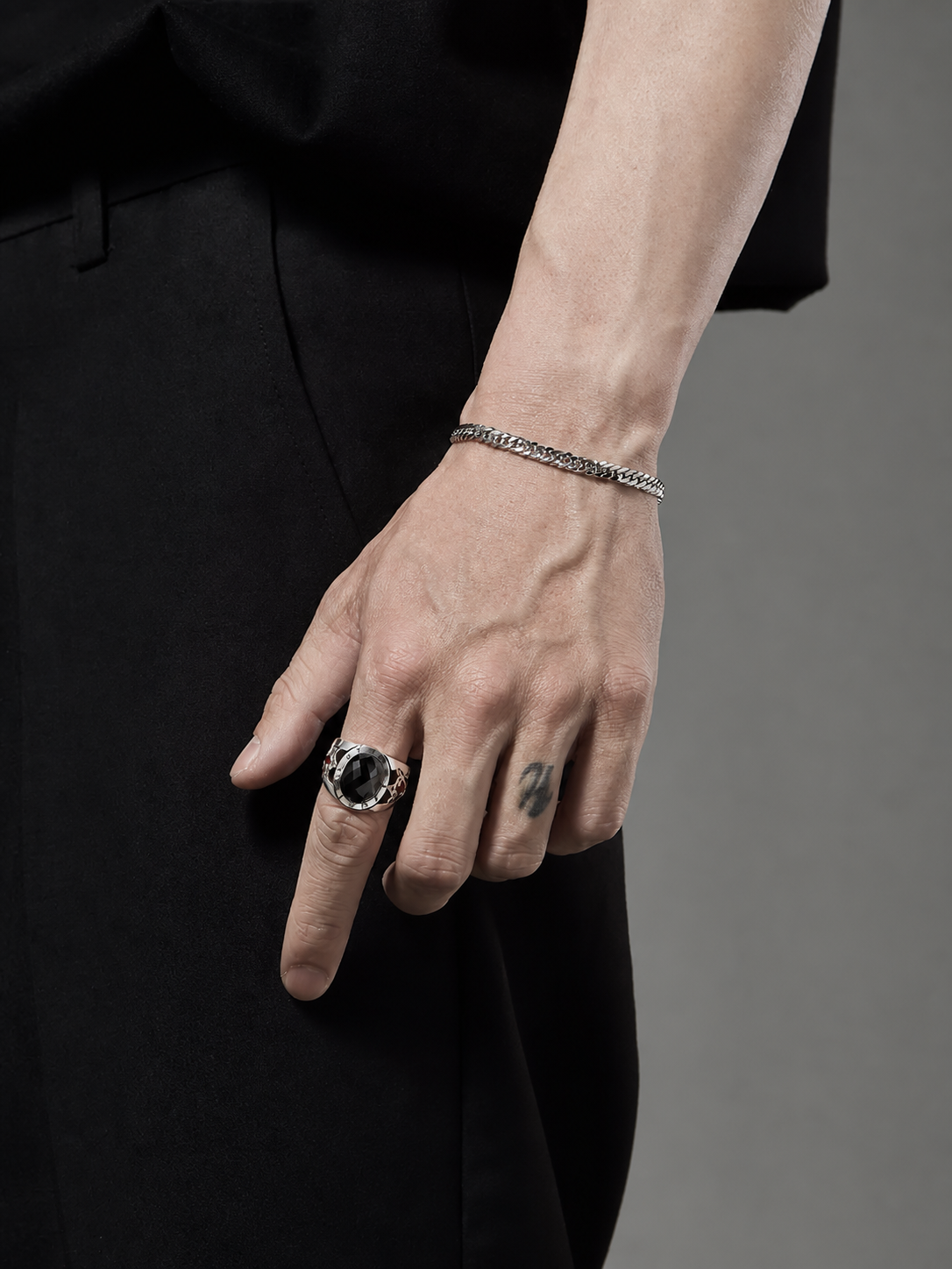 Roman Numeral Black Gem Hexagram Sterling Silver Ring - product view 3