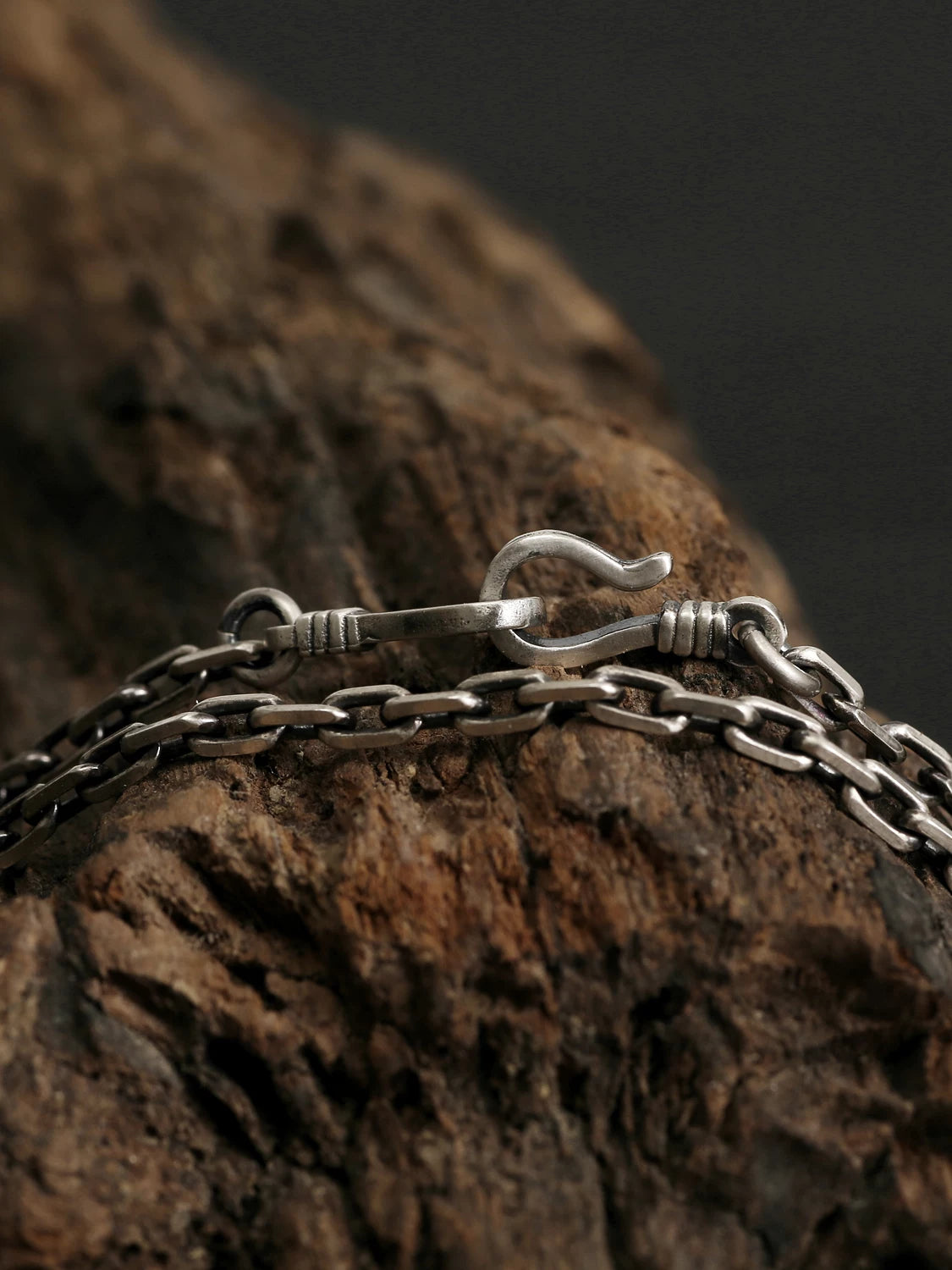 Sterling Silver Twist-Clasp Cross Link Necklace - view 4