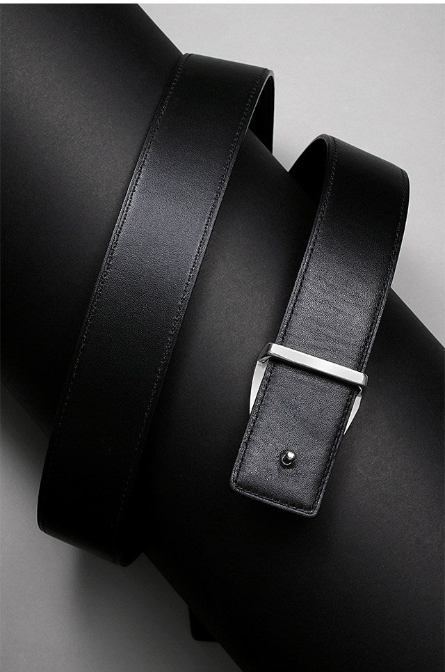 Sword Heart Gold-Accent Silver Bridle Leather Biker Belt — detail view 4