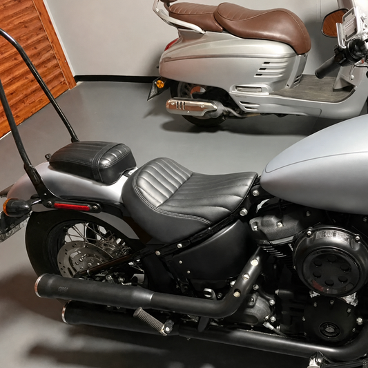 Passenger seat installed on a Street Bob style motorcycle