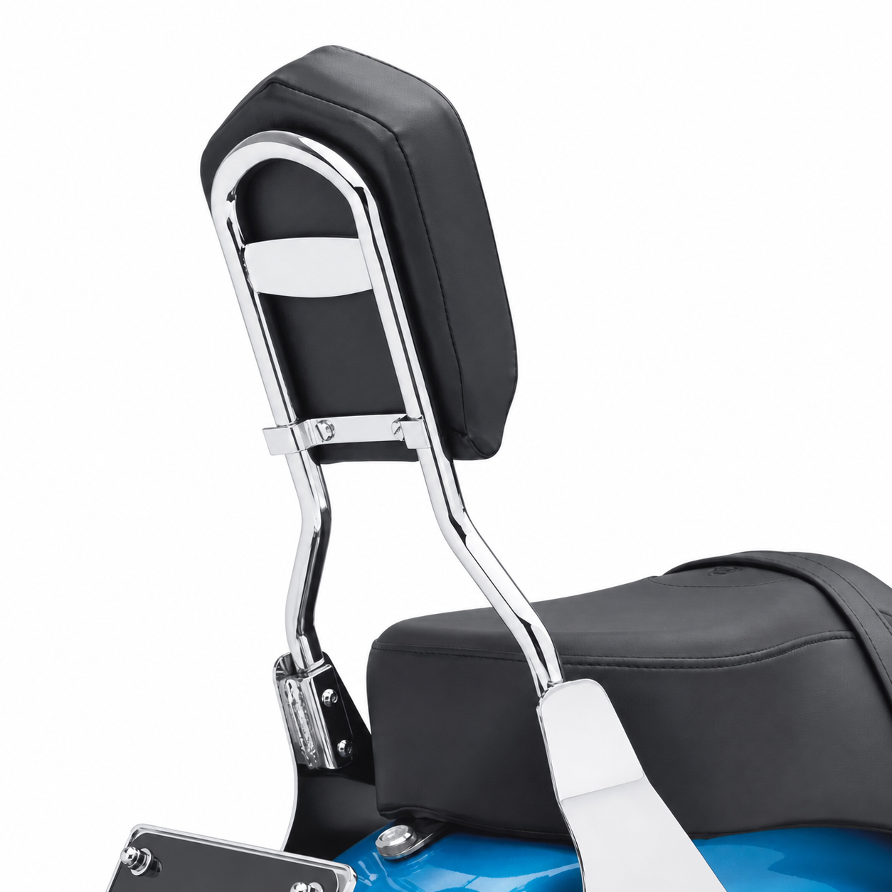 Quick-release passenger backrest installed on motorcycle