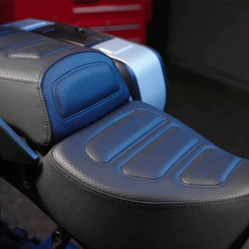 Pan America 1250 rider and passenger seats