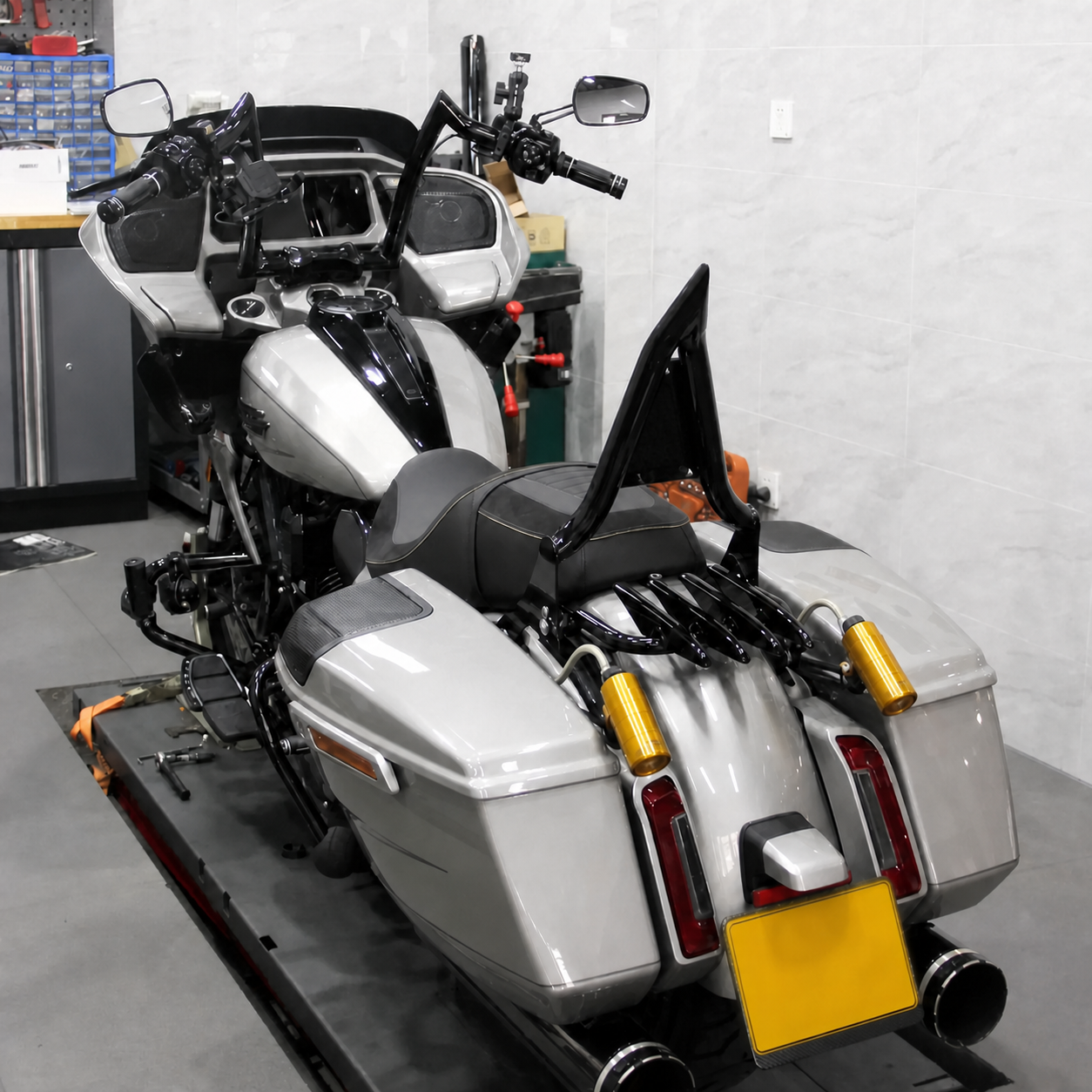 Tall pointed backrest installed on touring motorcycle