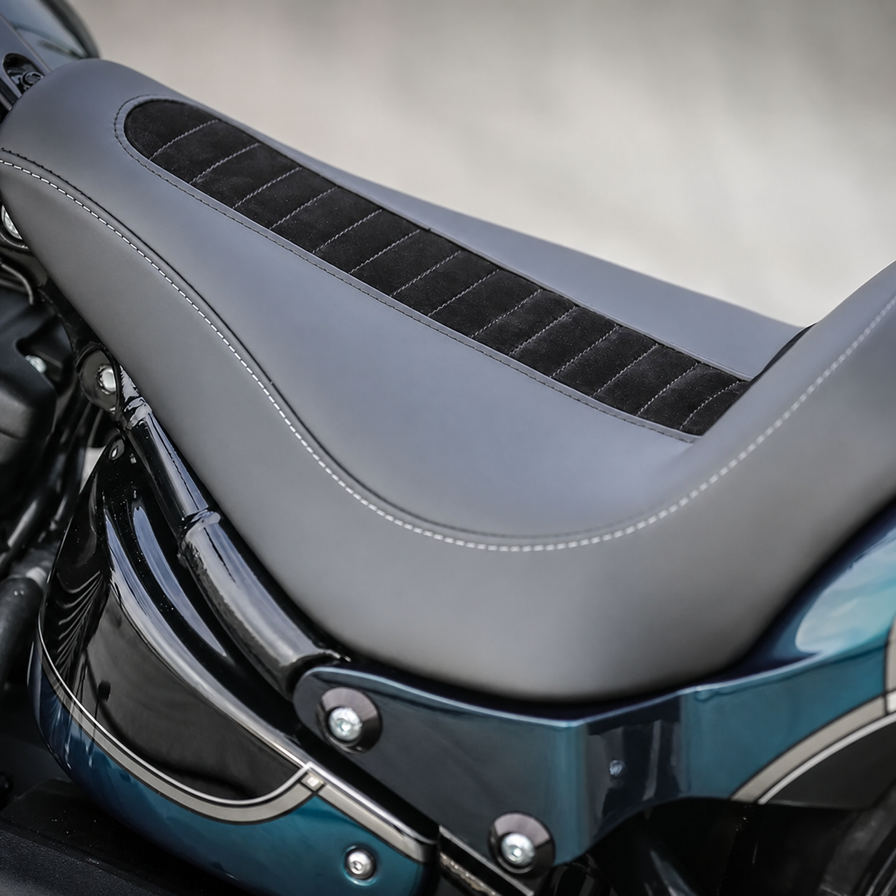 Harley-Davidson Softail Breakout solo seat installed, left-side view