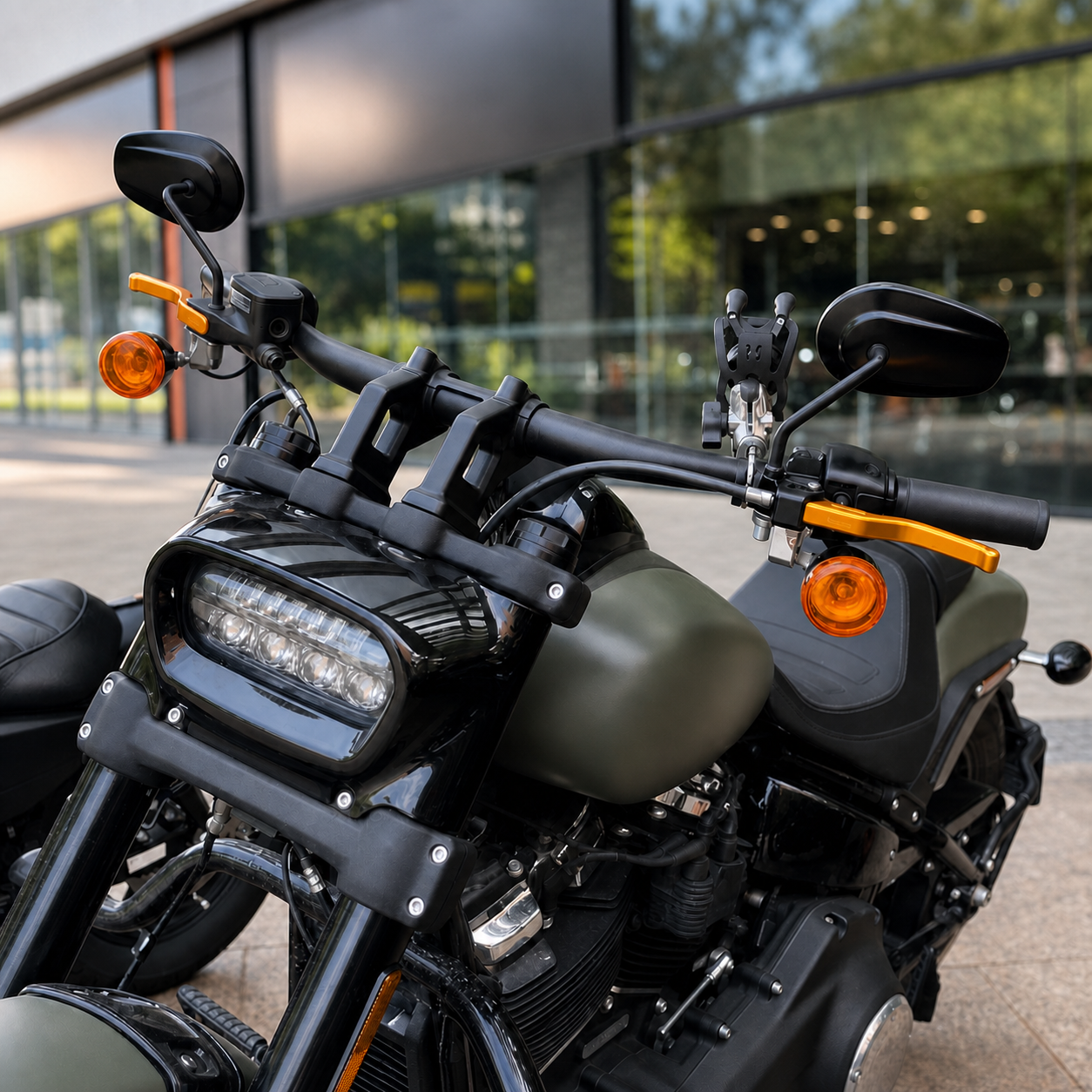 Lever set installed on motorcycle