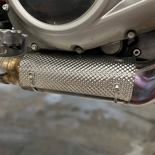 Installed exhaust heat shield liner