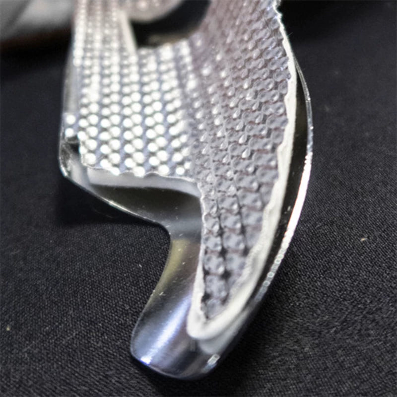 Heat shield liner edge detail