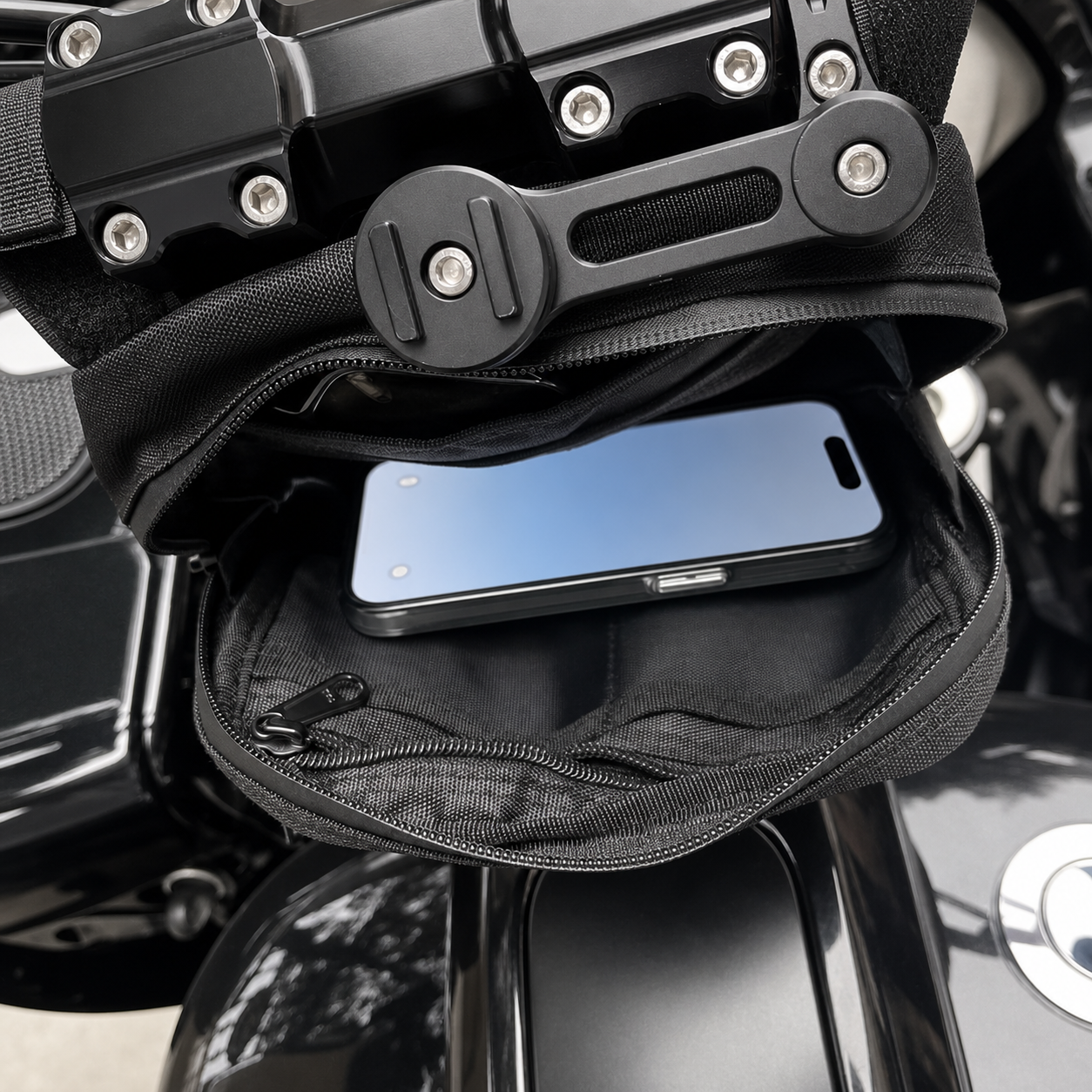 Waterproof Harley T-bar bag product image 4