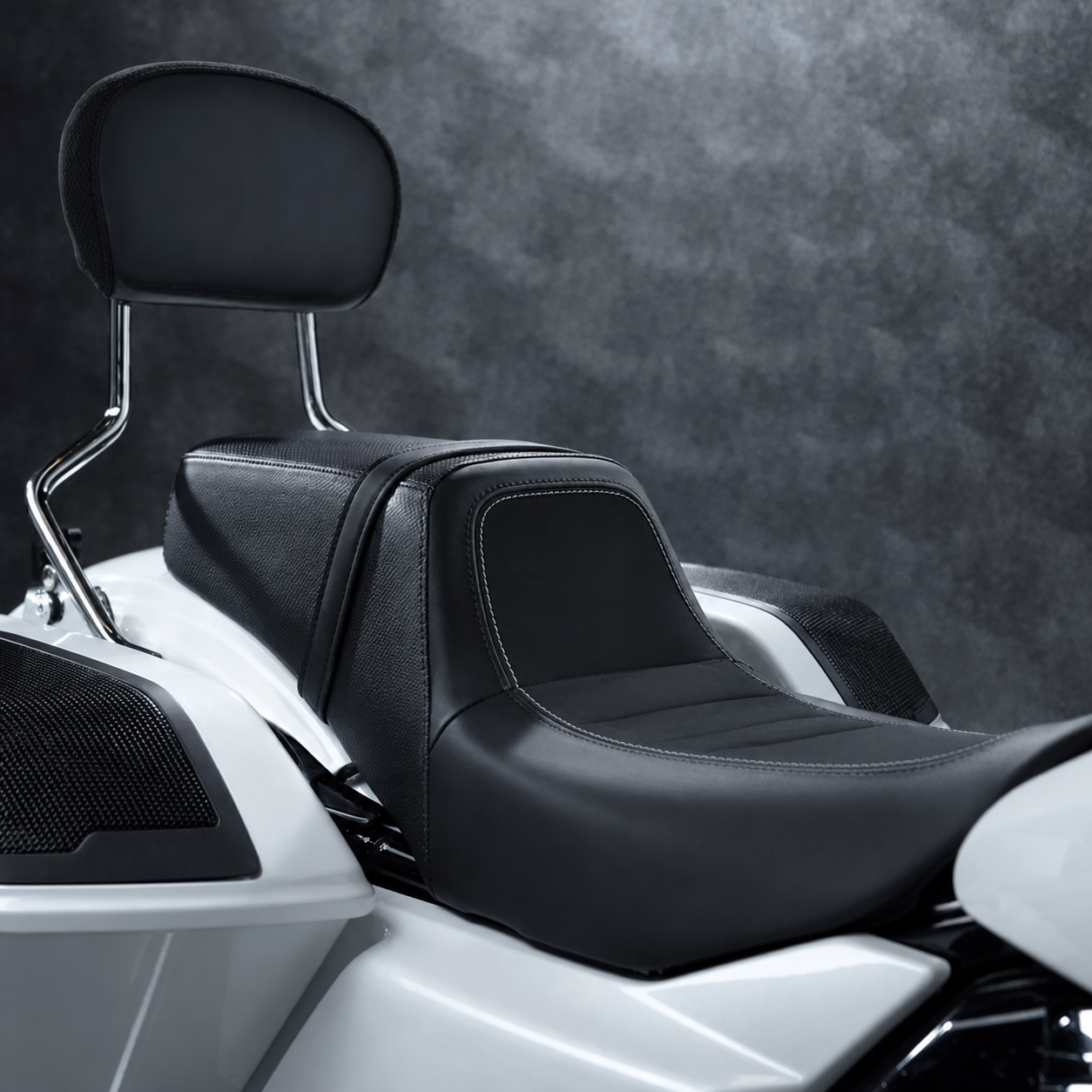 Two-up motorcycle seat with passenger backrest