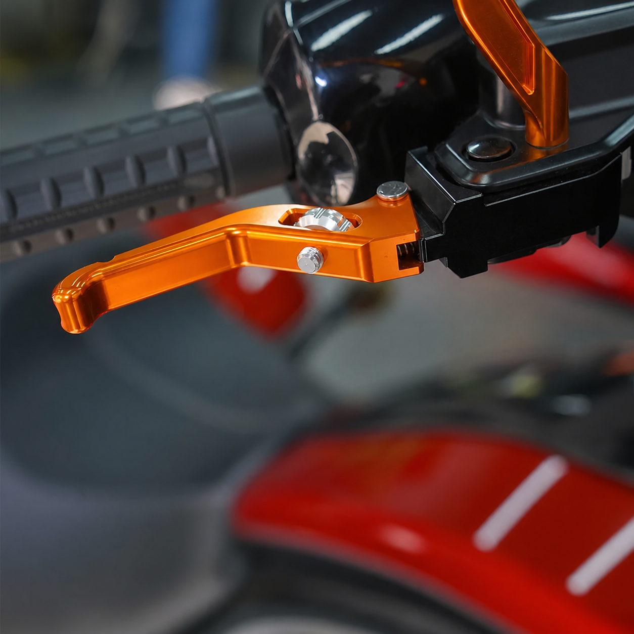 Adjustable brake lever for Harley-compatible Touring and Softail models — view 3