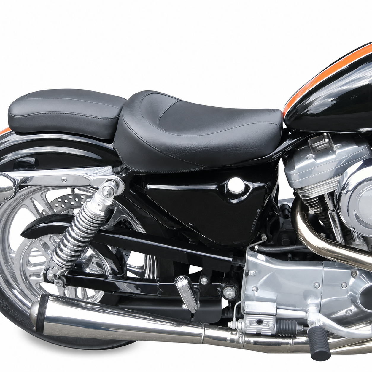 Two-piece seat installed on 2006–2017 Dyna