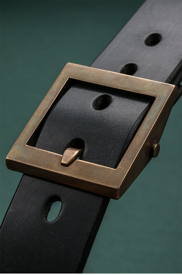 Vintage Maverick Bridle Leather Biker Belt — detail view 7