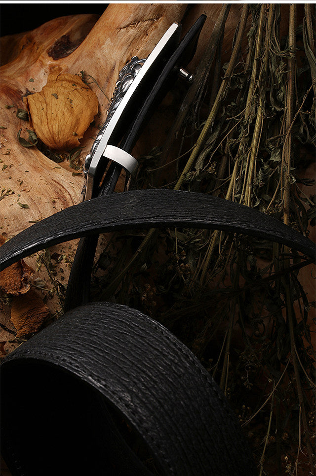 Zodiac Tiger Silver Shark Leather Biker Belt — detail view 6