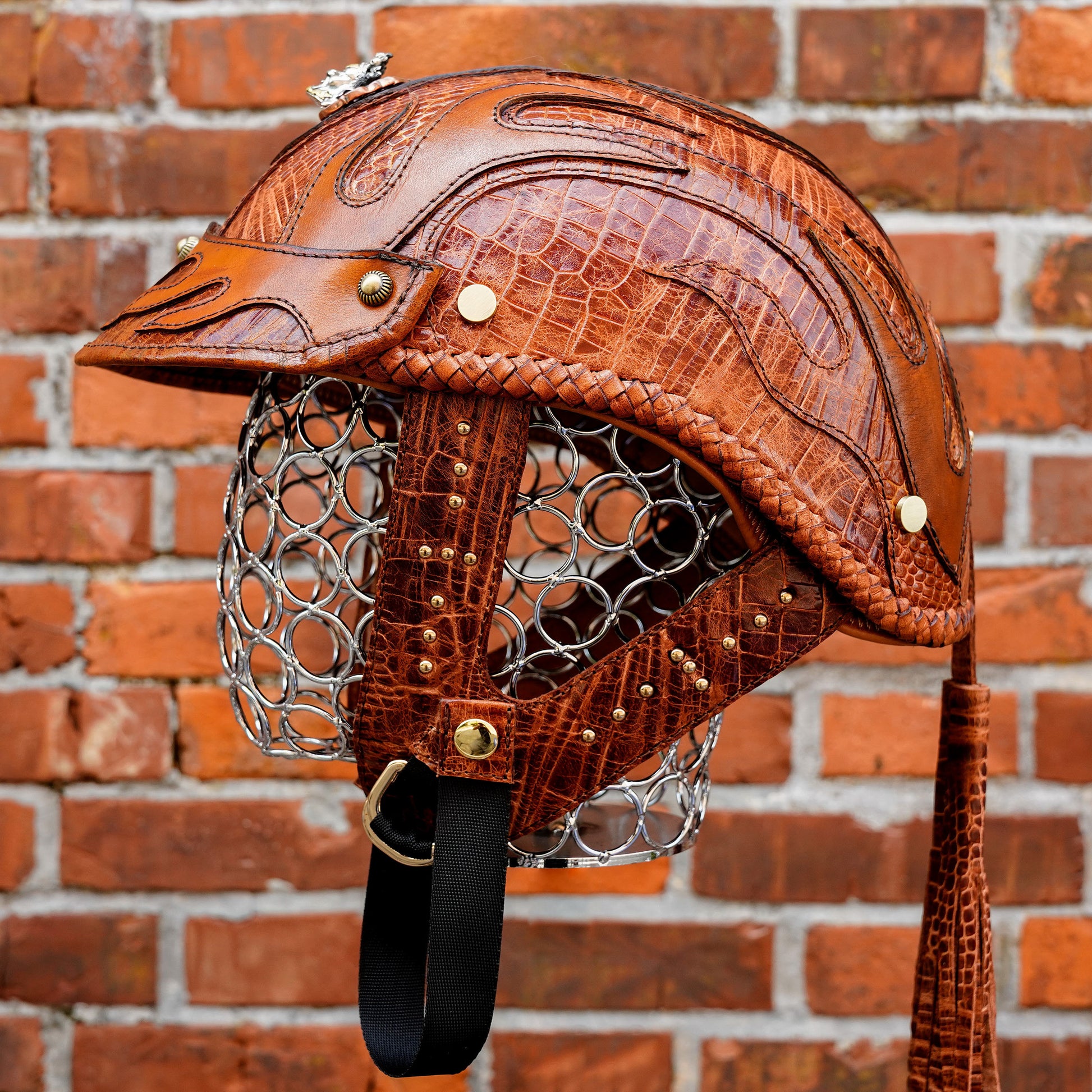 custom-decorative-halfhelmet-cowhide