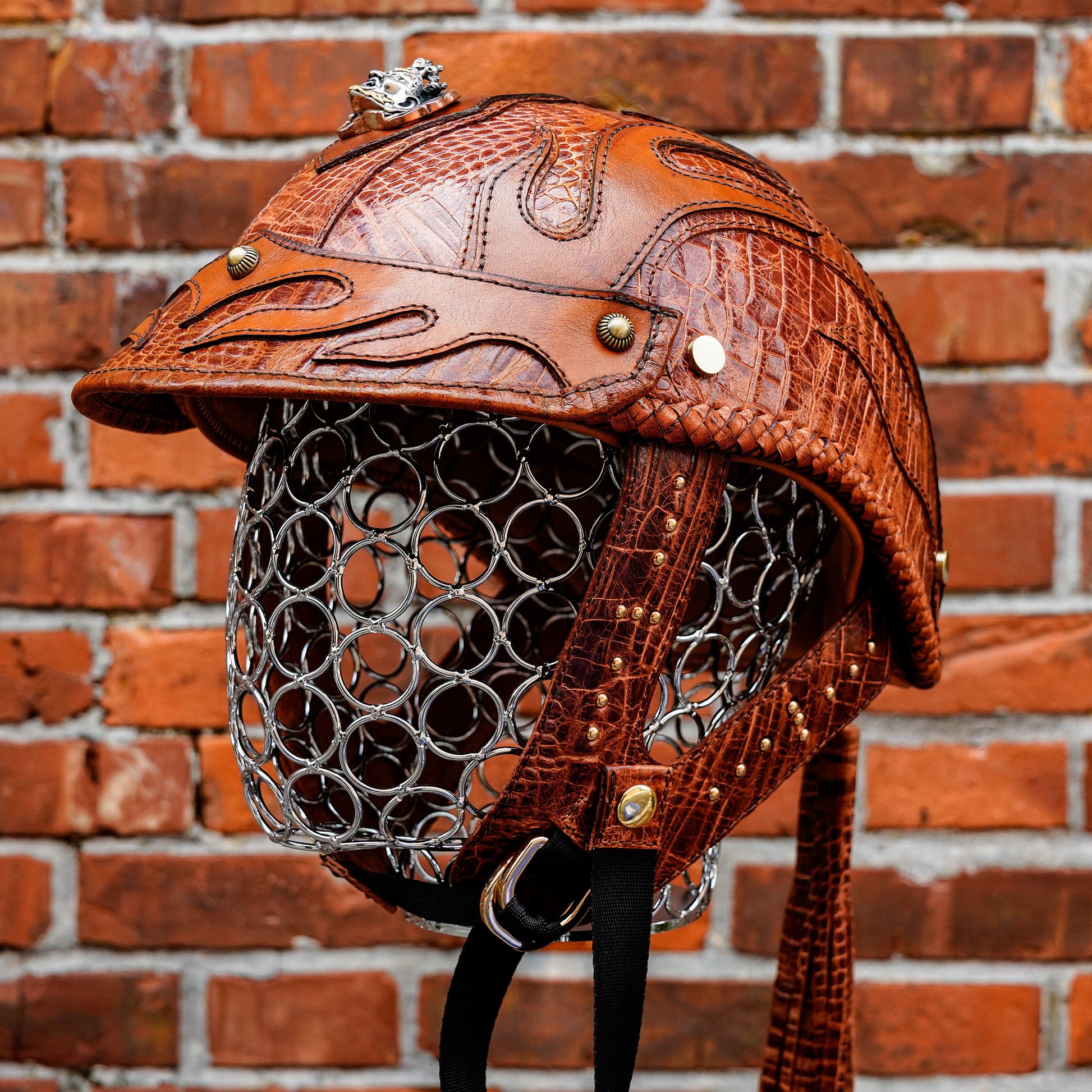 custom-decorative-halfhelmet-cowhide