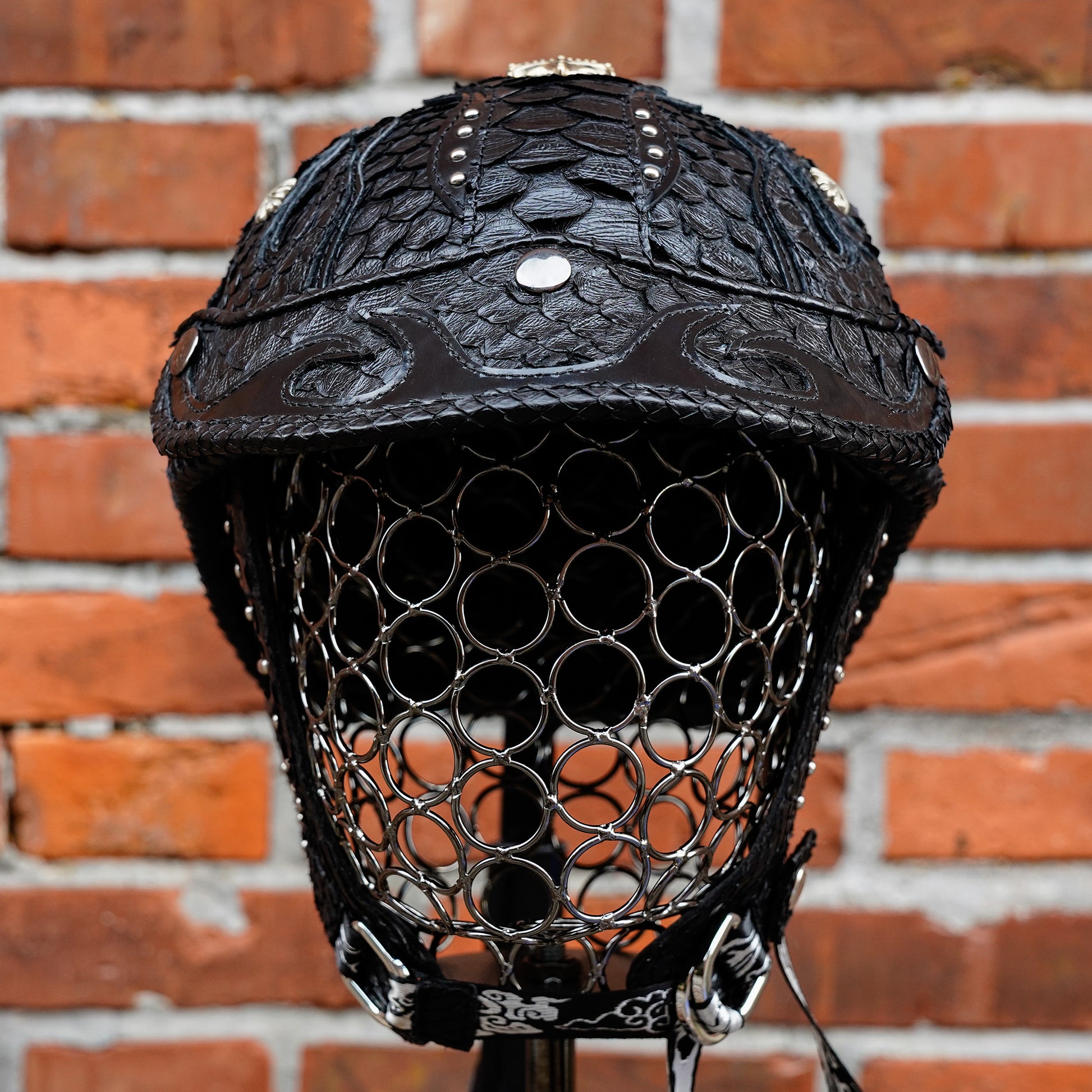 custom-decorative-halfhelmet-pythonskin